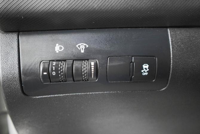 Kia Ceed I Рестайлинг с пробегом 2011 года, цена 799 000 рублей, 290000 км, хэтчбек, Автокод Объявления