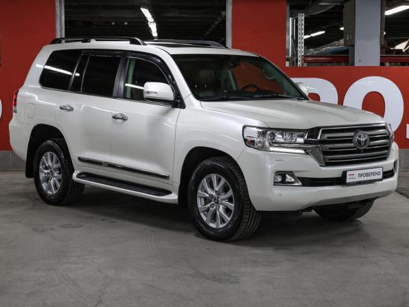 Toyota Land Cruiser 200 Series Рестайлинг 2 с пробегом 2016 года, цена 4 698 000 рублей, 360500 км, внедорожник, Автокод Объявления