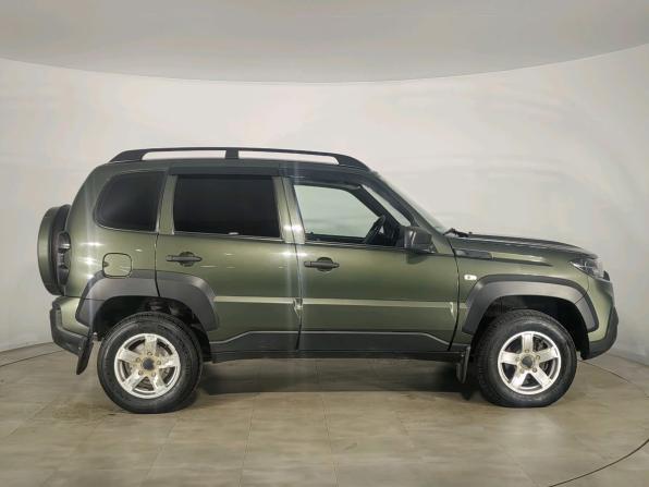 Lada (ВАЗ) Niva Travel I с пробегом 2022 года, цена 990 000 рублей, 34601 км, внедорожник, Автокод Объявления
