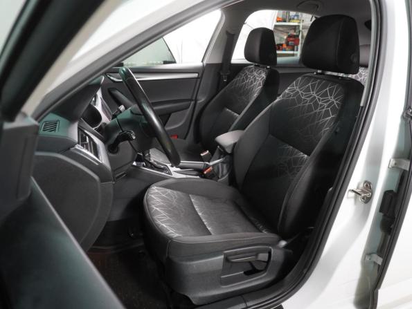 Skoda Octavia III (A7) Рестайлинг с пробегом 2019 года, цена 2 289 000 рублей, 62545 км, лифтбек, Автокод Объявления