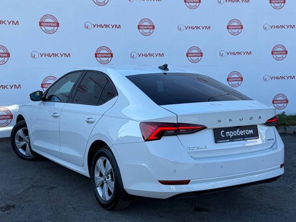 Skoda Octavia IV (A8) с пробегом 2020 года, цена 2 299 000 рублей, 98783 км, лифтбек, Автокод Объявления