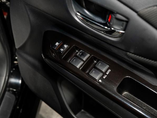 Toyota Wish II с пробегом 2012 года, цена 1 420 000 рублей, 158359 км, минивэн, Автокод Объявления