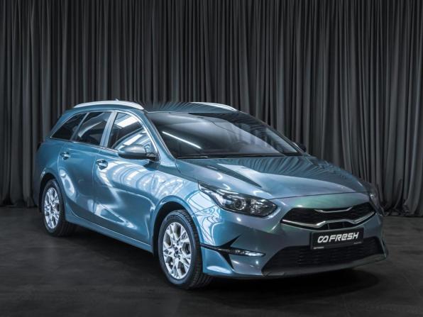 Kia Ceed III Рестайлинг с пробегом 2022 года, цена 2 149 000 рублей, 65899 км, универсал, Автокод Объявления