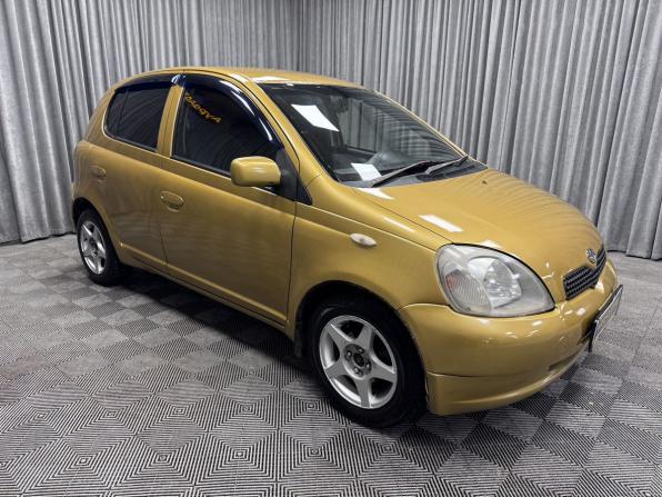 Toyota Vitz I (P10) с пробегом 1999 года, цена 340 000 рублей, 170909 км, хэтчбек, Автокод Объявления