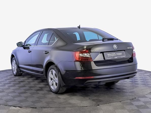 Skoda Octavia III (A7) Рестайлинг с пробегом 2020 года, цена 1 950 000 рублей, 116441 км, лифтбек, Автокод Объявления