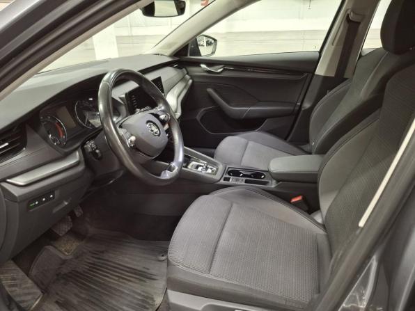 Skoda Octavia IV (A8) с пробегом 2021 года, цена 1 850 000 рублей, 175616 км, лифтбек, Автокод Объявления