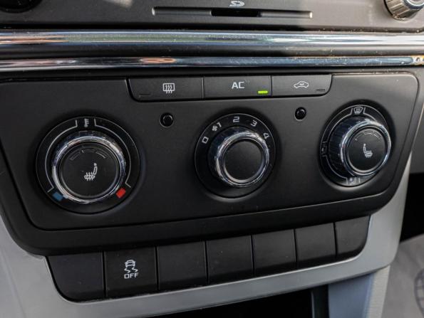 Skoda Yeti I с пробегом 2013 года, цена 749 000 рублей, 144721 км, внедорожник, Автокод Объявления