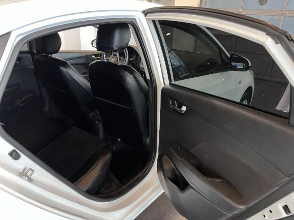 Hyundai Solaris II с пробегом 2019 года, цена 1 525 000 рублей, 114540 км, седан, Автокод Объявления