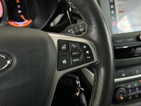 Lada (ВАЗ) Vesta I с пробегом 2021 года, цена 1 399 000 рублей, 35340 км, универсал, Автокод Объявления