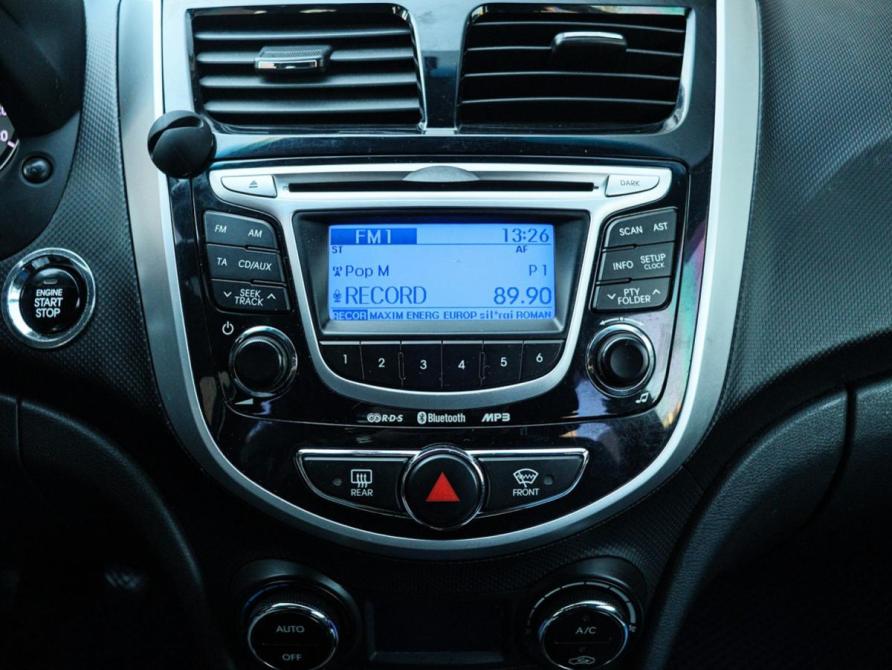 Hyundai Solaris I Москва  - изображение 14