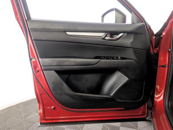 Mazda CX-5 II с пробегом 2018 года, цена 2 850 000 рублей, 47867 км, внедорожник, Автокод Объявления