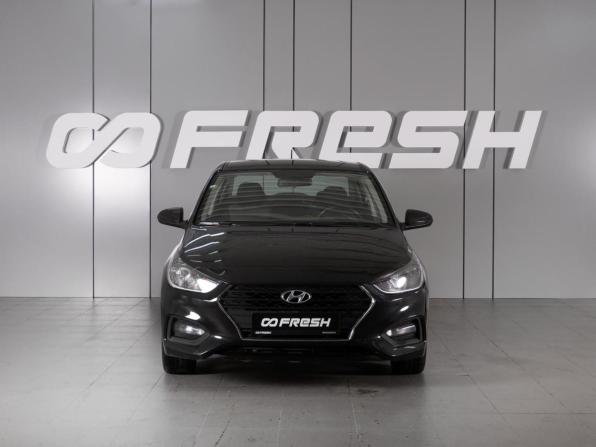 Hyundai Solaris II с пробегом 2019 года, цена 1 539 000 рублей, 64187 км, седан, Автокод Объявления