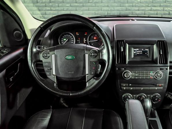 Land Rover Freelander II Рестайлинг 2 с пробегом 2014 года, цена 2 100 000 рублей, 85703 км, внедорожник, Автокод Объявления
