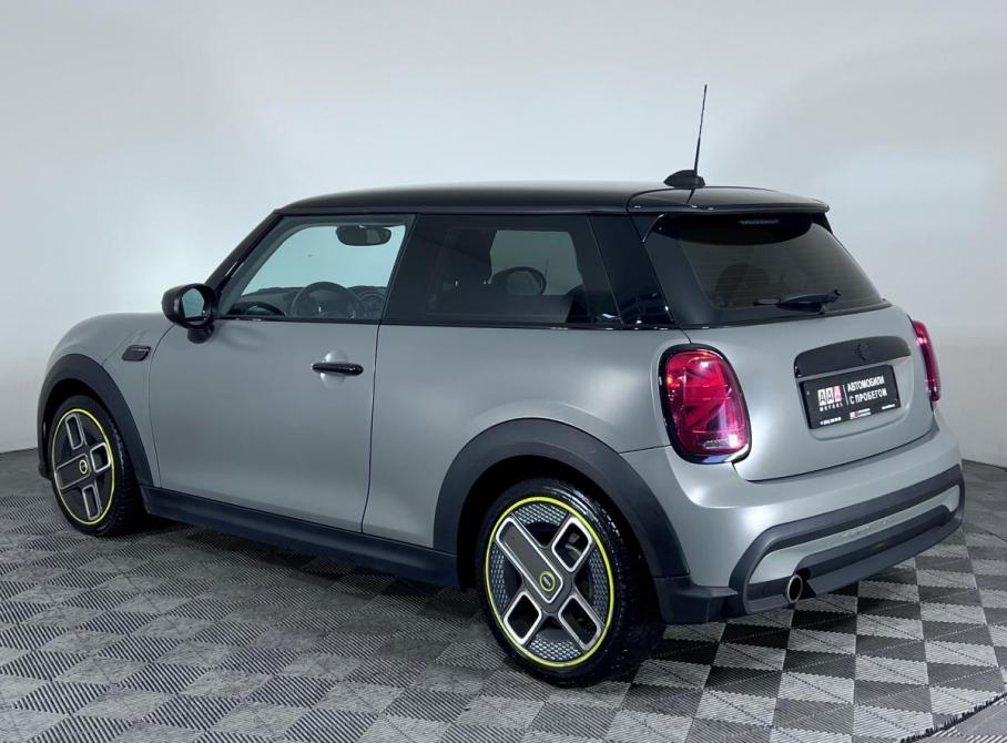 Mini Hatch III (F55/F56) Рестайлинг 2 Ростов-на-Дону  - изображение 4