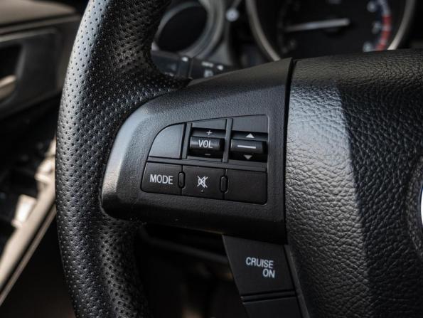 Mazda 3 II (BL) Рестайлинг с пробегом 2011 года, цена 1 050 000 рублей, 221721 км, седан, Автокод Объявления