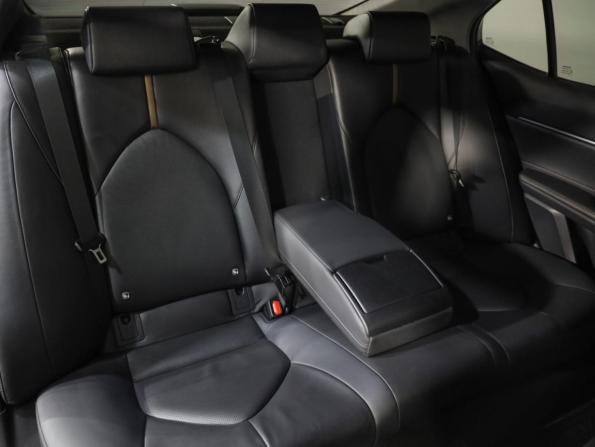 Toyota Camry VIII (XV70) с пробегом 2019 года, цена 2 549 000 рублей, 63690 км, седан, Автокод Объявления
