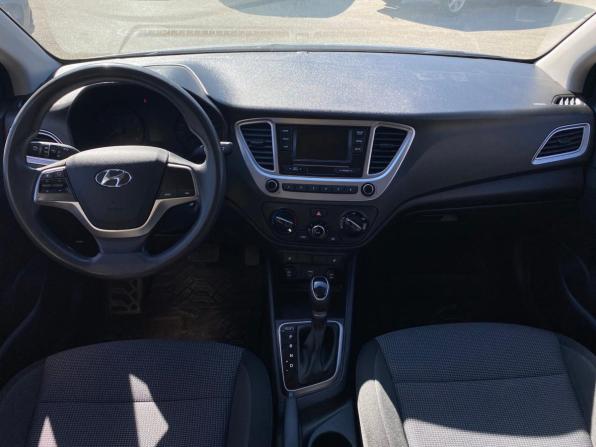 Hyundai Solaris II с пробегом 2019 года, цена 1 390 000 рублей, 115870 км, седан, Автокод Объявления