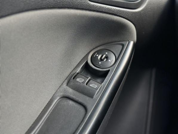 Ford Focus III с пробегом 2012 года, цена 630 000 рублей, 253693 км, хэтчбек, Автокод Объявления