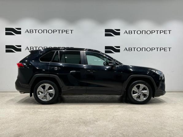 Toyota RAV4 V (XA50) с пробегом 2021 года, цена 2 699 000 рублей, 186224 км, внедорожник, Автокод Объявления