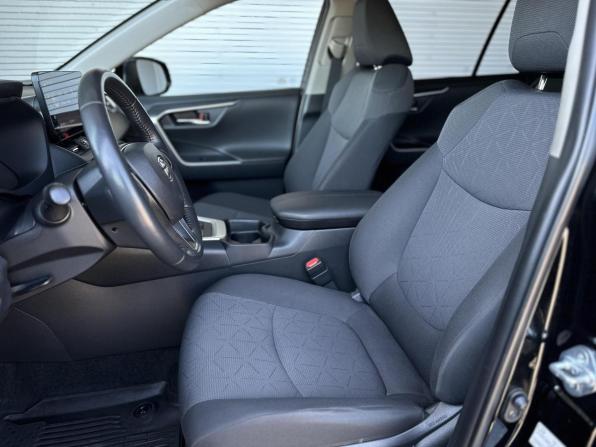 Toyota RAV4 V (XA50) с пробегом 2021 года, цена 3 715 000 рублей, 94887 км, внедорожник, Автокод Объявления