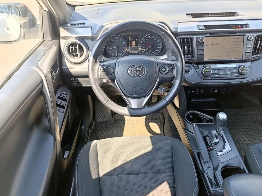 Toyota RAV4 IV (XA40) Рестайлинг Санкт-Петербург  - изображение 9
