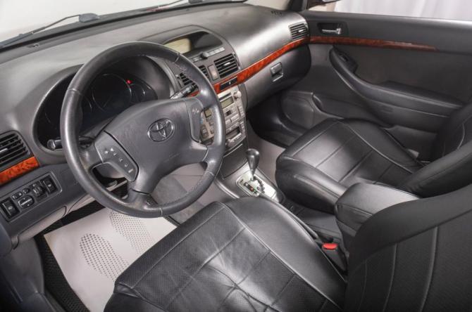 Toyota Avensis II с пробегом 2005 года, цена 899 000 рублей, 209379 км, седан, Автокод Объявления