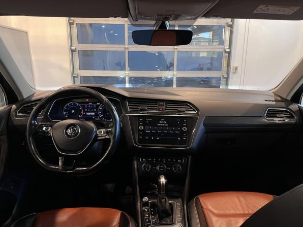 Volkswagen Tiguan II с пробегом 2017 года, цена 2 245 000 рублей, 216621 км, внедорожник, Автокод Объявления