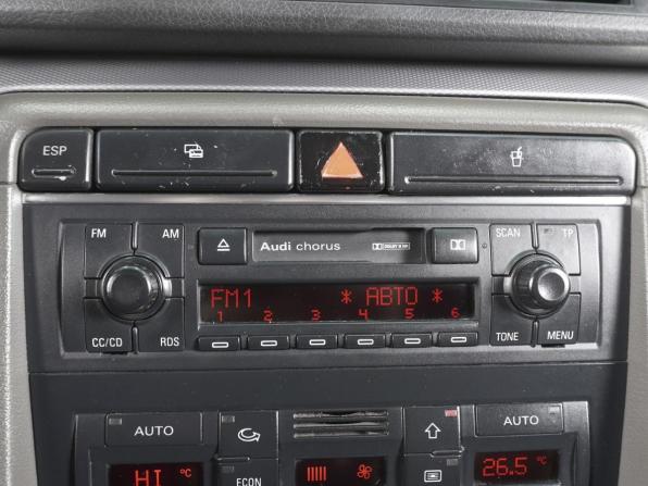 Audi A4 II (B6) с пробегом 2004 года, цена 640 000 рублей, 340767 км, седан, Автокод Объявления
