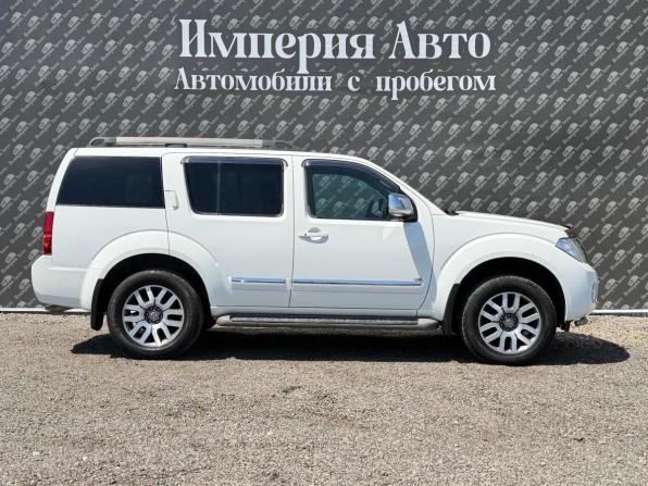 Nissan Pathfinder III Рестайлинг с пробегом 2012 года, цена 2 300 000 рублей, 50000 км, внедорожник, Автокод Объявления