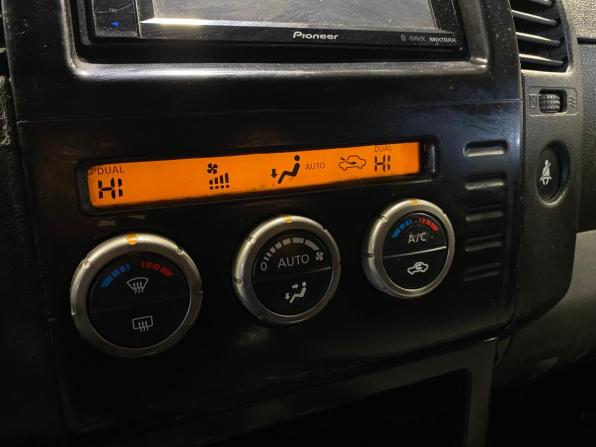 Nissan Pathfinder III с пробегом 2008 года, цена 900 000 рублей, 311032 км, внедорожник, Автокод Объявления