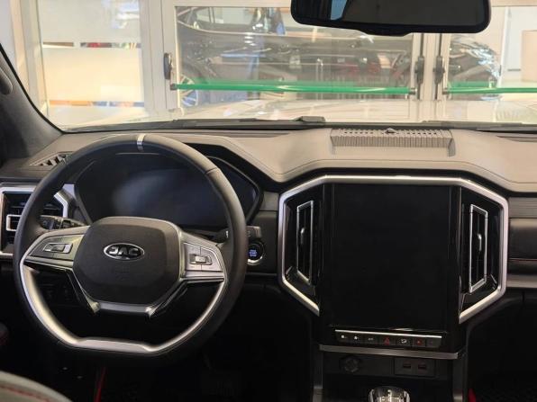 JAC T9 с пробегом 2024 года, цена 3 000 000 рублей, 38322 км, offers.body_type.unknown, Автокод Объявления
