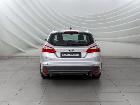 Ford Focus III с пробегом 2013 года, цена 748 000 рублей, 196542 км, универсал, Автокод Объявления