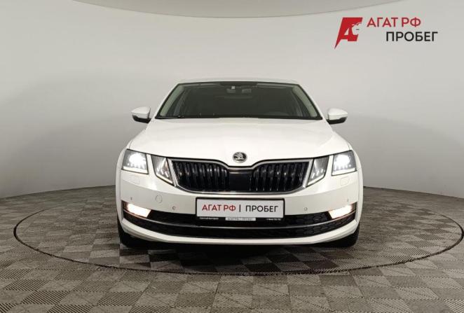 Skoda Octavia III (A7) с пробегом 2017 года, цена 1 620 000 рублей, 182380 км, лифтбек, Автокод Объявления