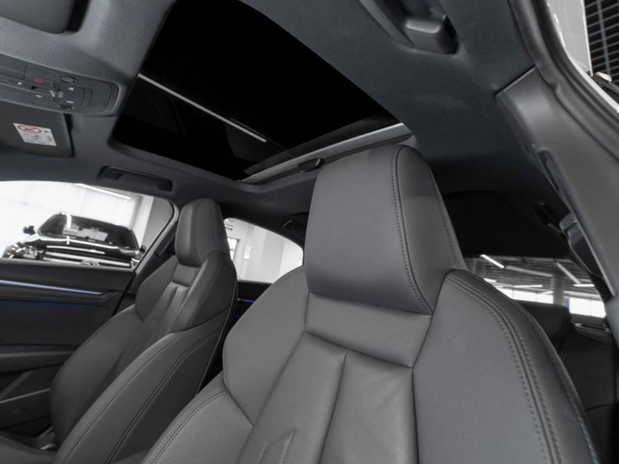 Audi A3 IV (8Y) Москва  - изображение 10