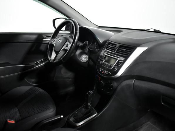 Hyundai Solaris I Рестайлинг с пробегом 2016 года, цена 785 000 рублей, 213847 км, седан, Автокод Объявления
