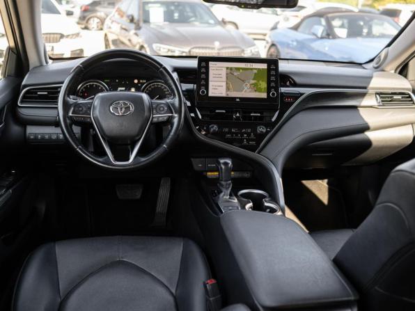 Toyota Camry VIII (XV70) Рестайлинг с пробегом 2021 года, цена 3 549 000 рублей, 114511 км, седан, Автокод Объявления