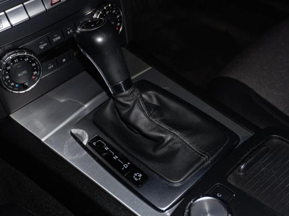 Mercedes-Benz C-Класс III (W204) Рестайлинг с пробегом 2012 года, цена 1 490 000 рублей, 111601 км, седан, Автокод Объявления