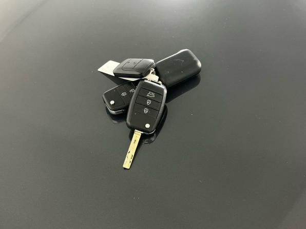 Kia Sportage IV Рестайлинг с пробегом 2019 года, цена 2 320 000 рублей, 83781 км, внедорожник, Автокод Объявления