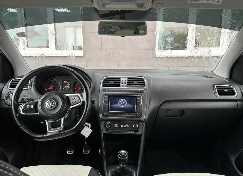 Volkswagen Polo V Рестайлинг Альметьевск  - изображение 15