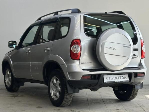 Chevrolet Niva I Рестайлинг с пробегом 2012 года, цена 400 000 рублей, 438614 км, внедорожник, Автокод Объявления