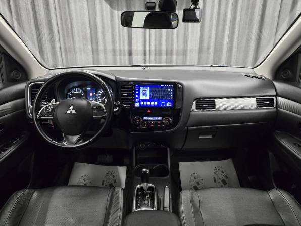 Mitsubishi Outlander III Рестайлинг с пробегом 2014 года, цена 1 570 000 рублей, 167000 км, внедорожник, Автокод Объявления