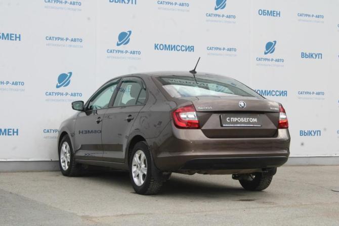 Skoda Rapid I Рестайлинг с пробегом 2019 года, цена 1 390 000 рублей, 118000 км, лифтбек, Автокод Объявления