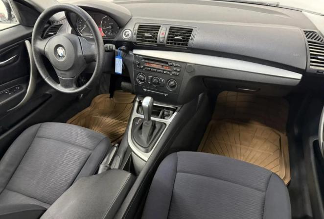 BMW 1 серии I (E81/E82/E87/E88) Рестайлинг с пробегом 2009 года, цена 575 000 рублей, 136880 км, хэтчбек, Автокод Объявления
