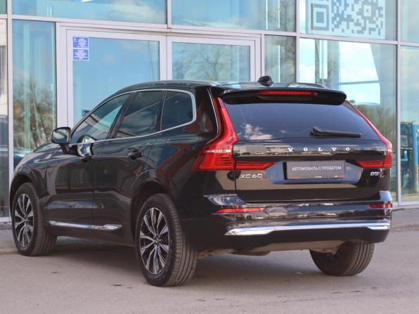 Volvo XC60 II Рестайлинг с пробегом 2024 года, цена 5 500 000 рублей, 23195 км, внедорожник, Автокод Объявления
