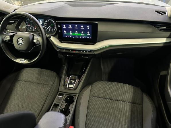 Skoda Octavia IV (A8) с пробегом 2021 года, цена 2 253 000 рублей, 103745 км, лифтбек, Автокод Объявления