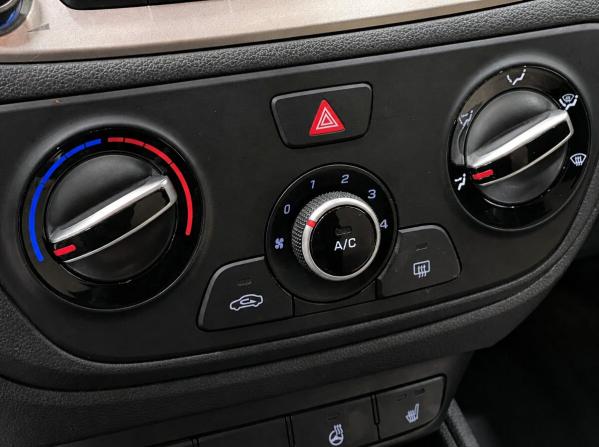 Hyundai Solaris II Рестайлинг с пробегом 2021 года, цена 1 520 000 рублей, 92000 км, седан, Автокод Объявления