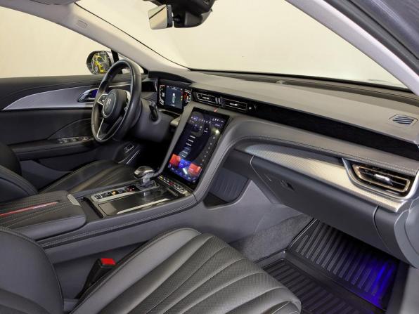 Hongqi H5 II с пробегом 2024 года, цена 2 650 000 рублей, 73061 км, седан, Автокод Объявления