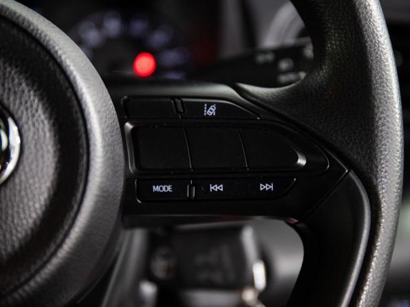 Toyota Yaris IV с пробегом 2020 года, цена 1 079 500 рублей, 27715 км, хэтчбек, Автокод Объявления