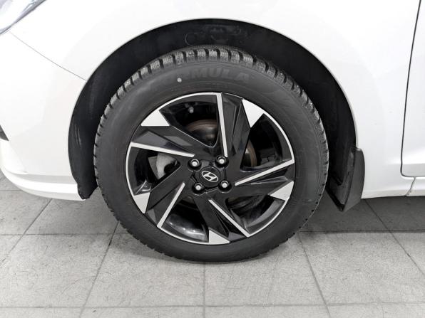 Hyundai Solaris II Рестайлинг с пробегом 2022 года, цена 1 590 000 рублей, 107306 км, седан, Автокод Объявления