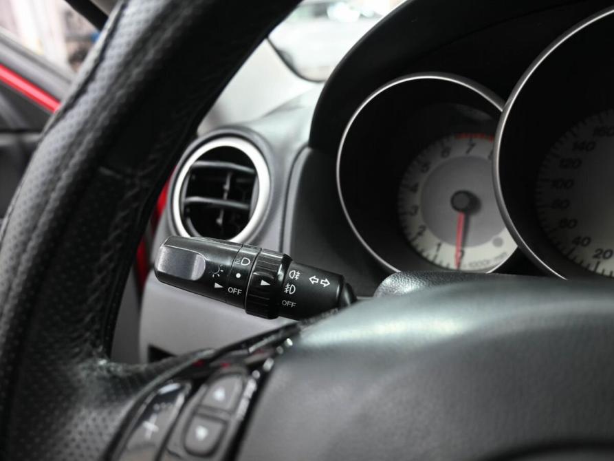 Mazda 3 I (BK) Рестайлинг Ростов-на-Дону  - изображение 10